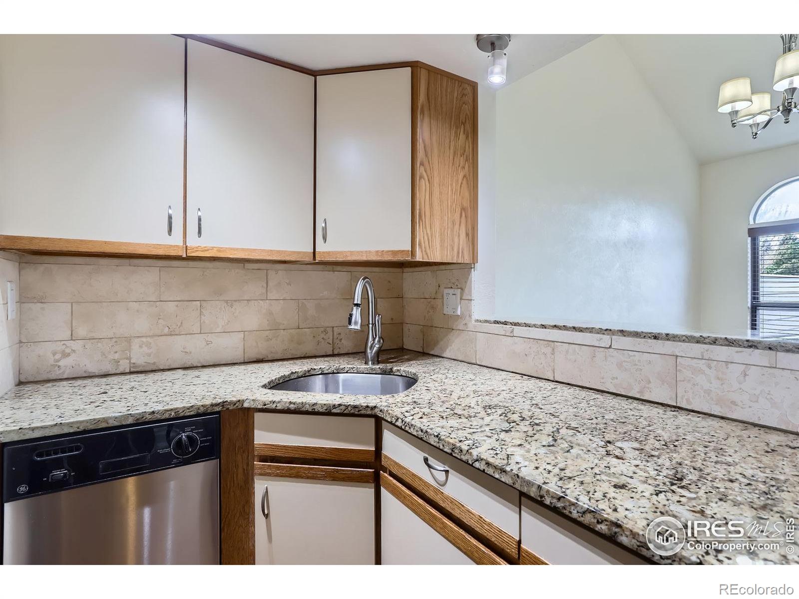 MLS Image #3 for 305 s taft court,louisville, Colorado