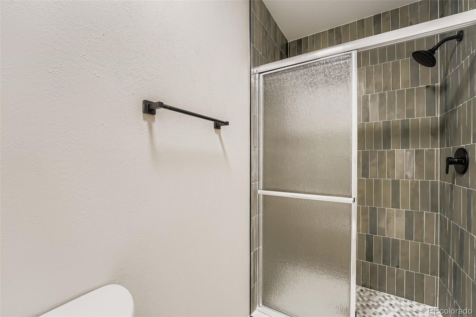 MLS Image #11 for 2800 s heather gardens way,aurora, Colorado