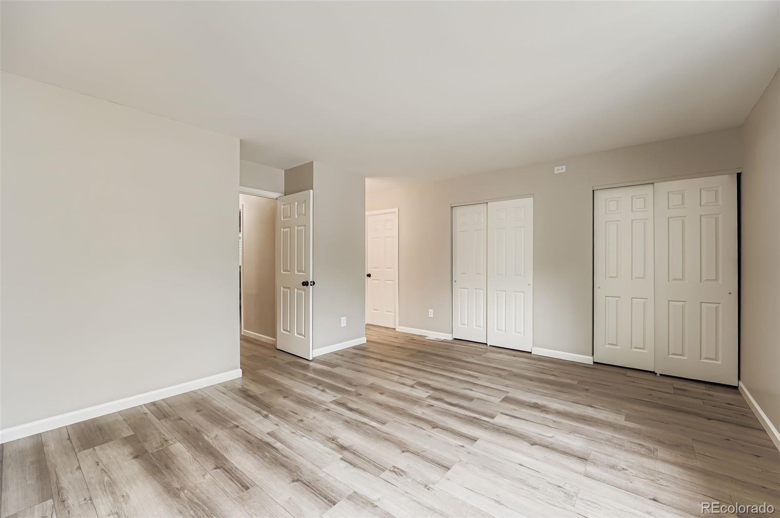 MLS Image #9 for 2800 s heather gardens way,aurora, Colorado