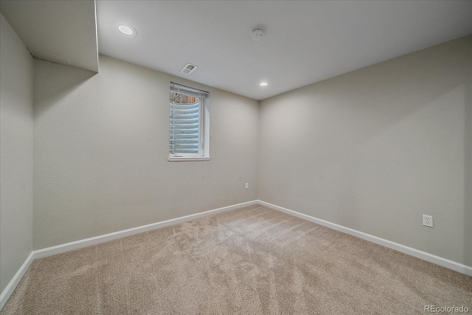 MLS Image #14 for 1637 s quitman street,denver, Colorado