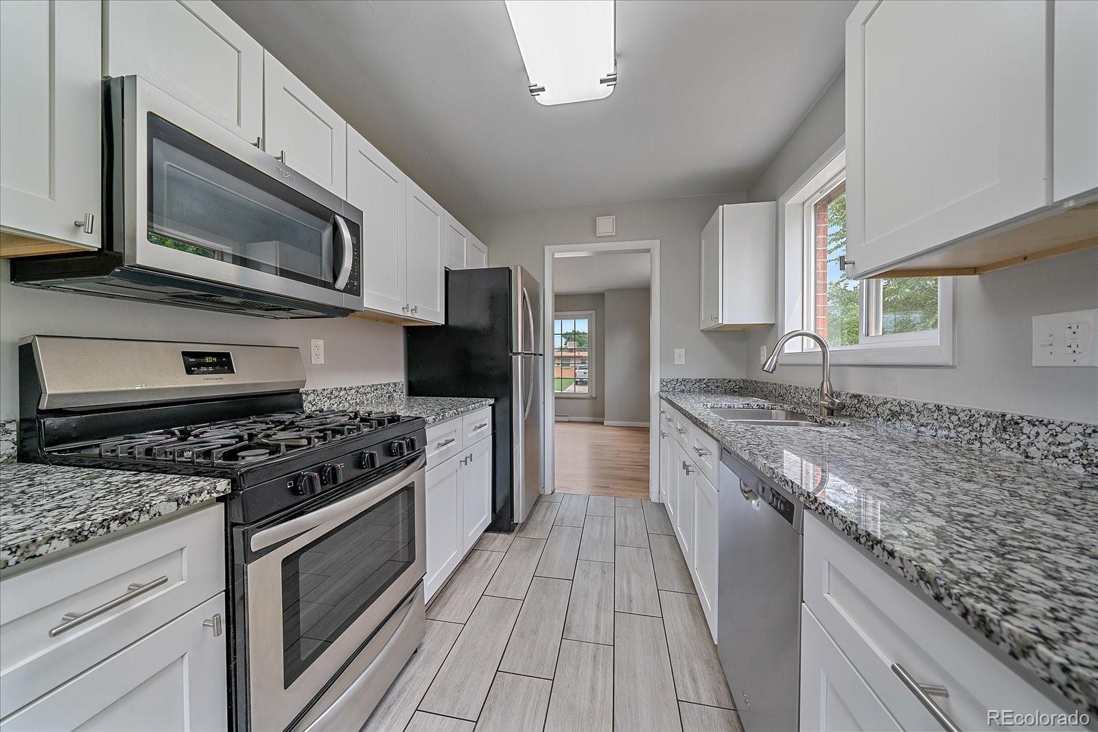 MLS Image #2 for 1637 s quitman street,denver, Colorado