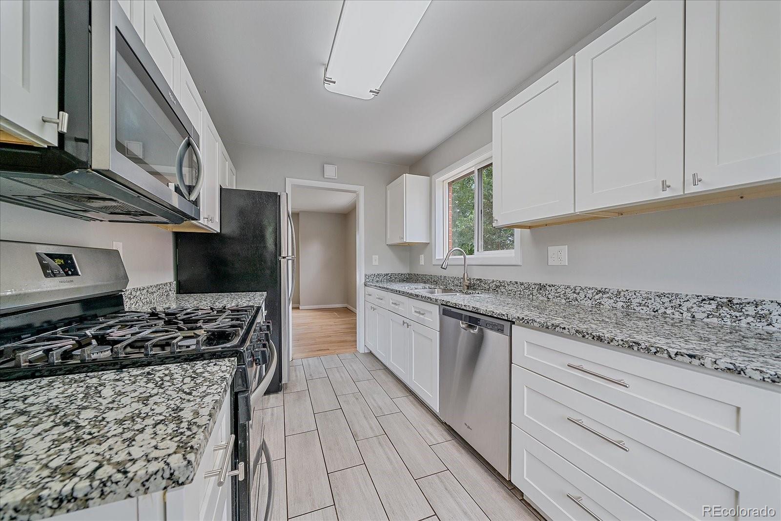 MLS Image #3 for 1637 s quitman street,denver, Colorado