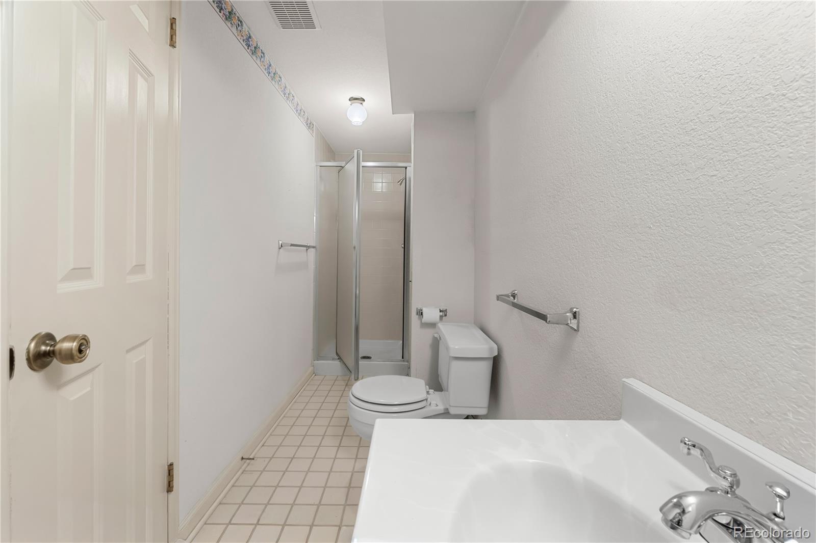 MLS Image #15 for 1417 w lake court,littleton, Colorado