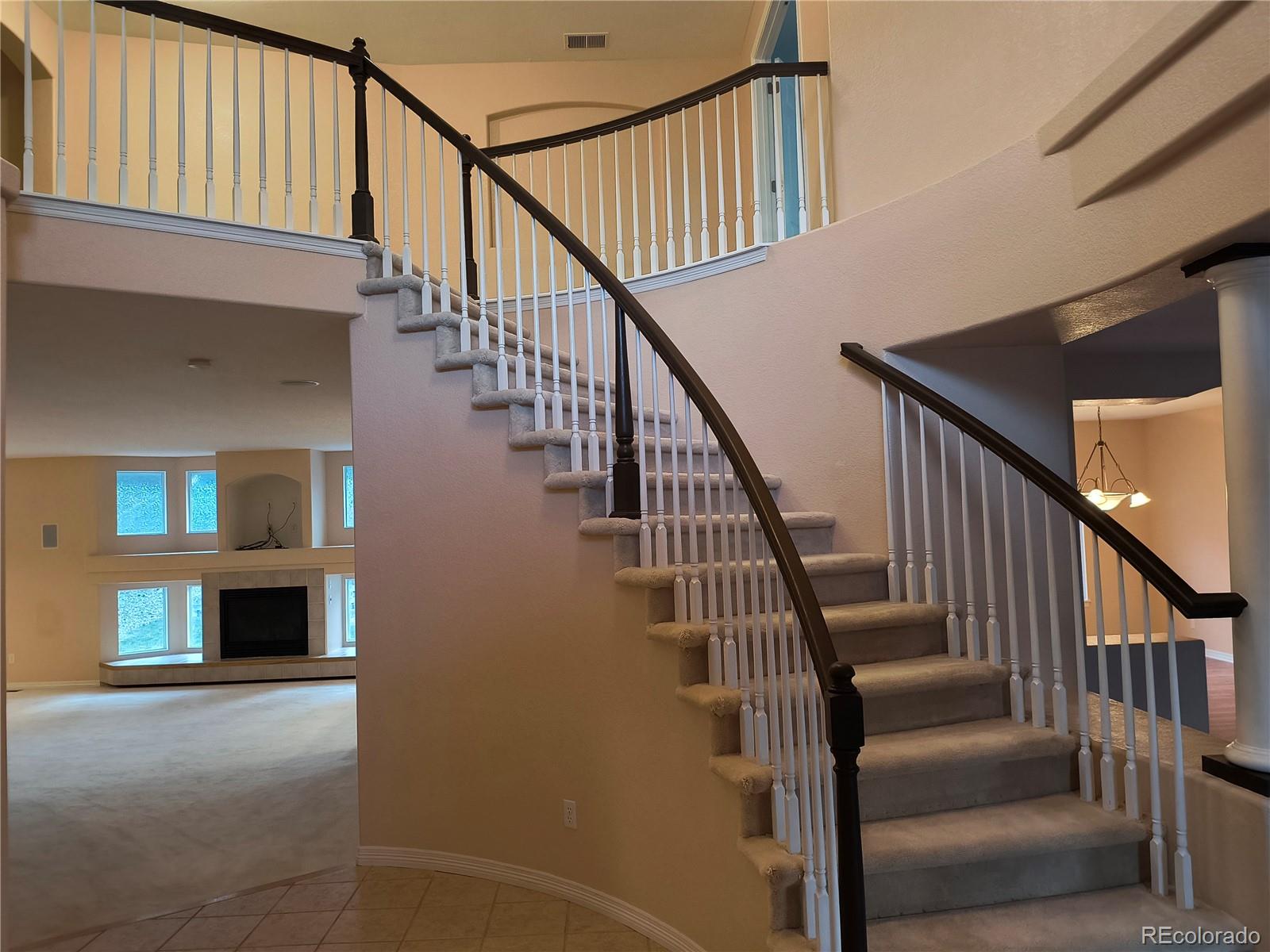 MLS Image #2 for 10145  charissglen lane,highlands ranch, Colorado