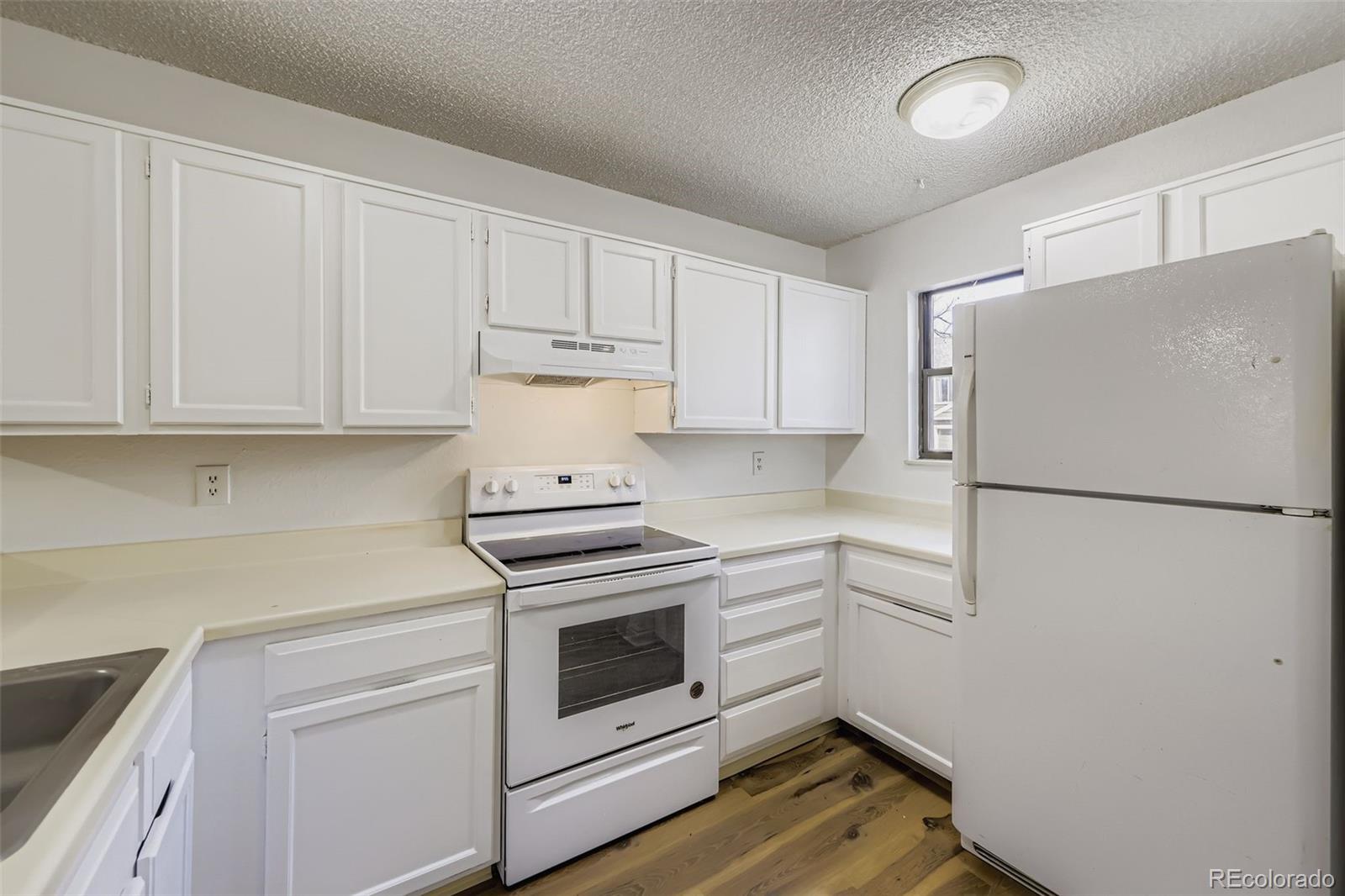 MLS Image #3 for 7474 e arkansas avenue 18-04,denver, Colorado