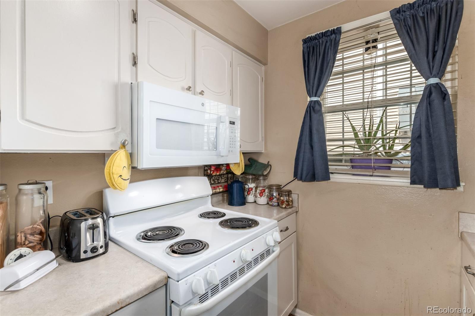 MLS Image #0 for 3626 s granby way,aurora, Colorado