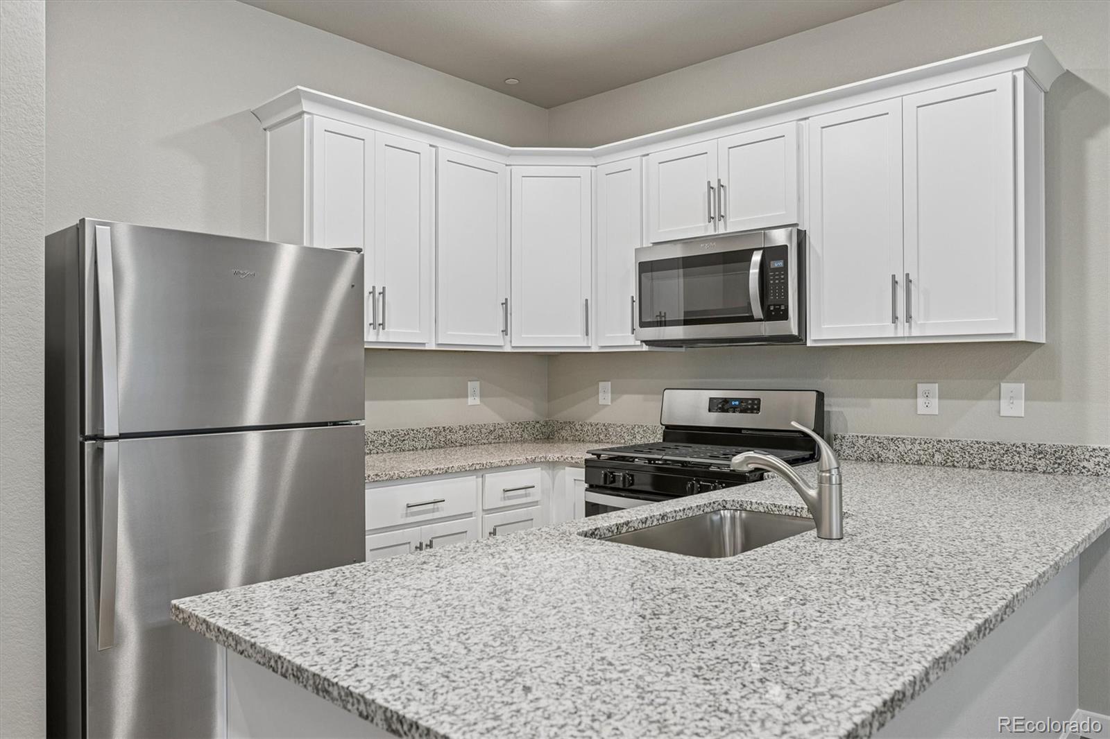 MLS Image #11 for 183  robin road,johnstown, Colorado