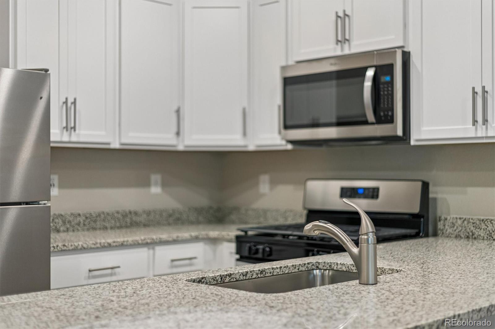 MLS Image #13 for 183  robin road,johnstown, Colorado