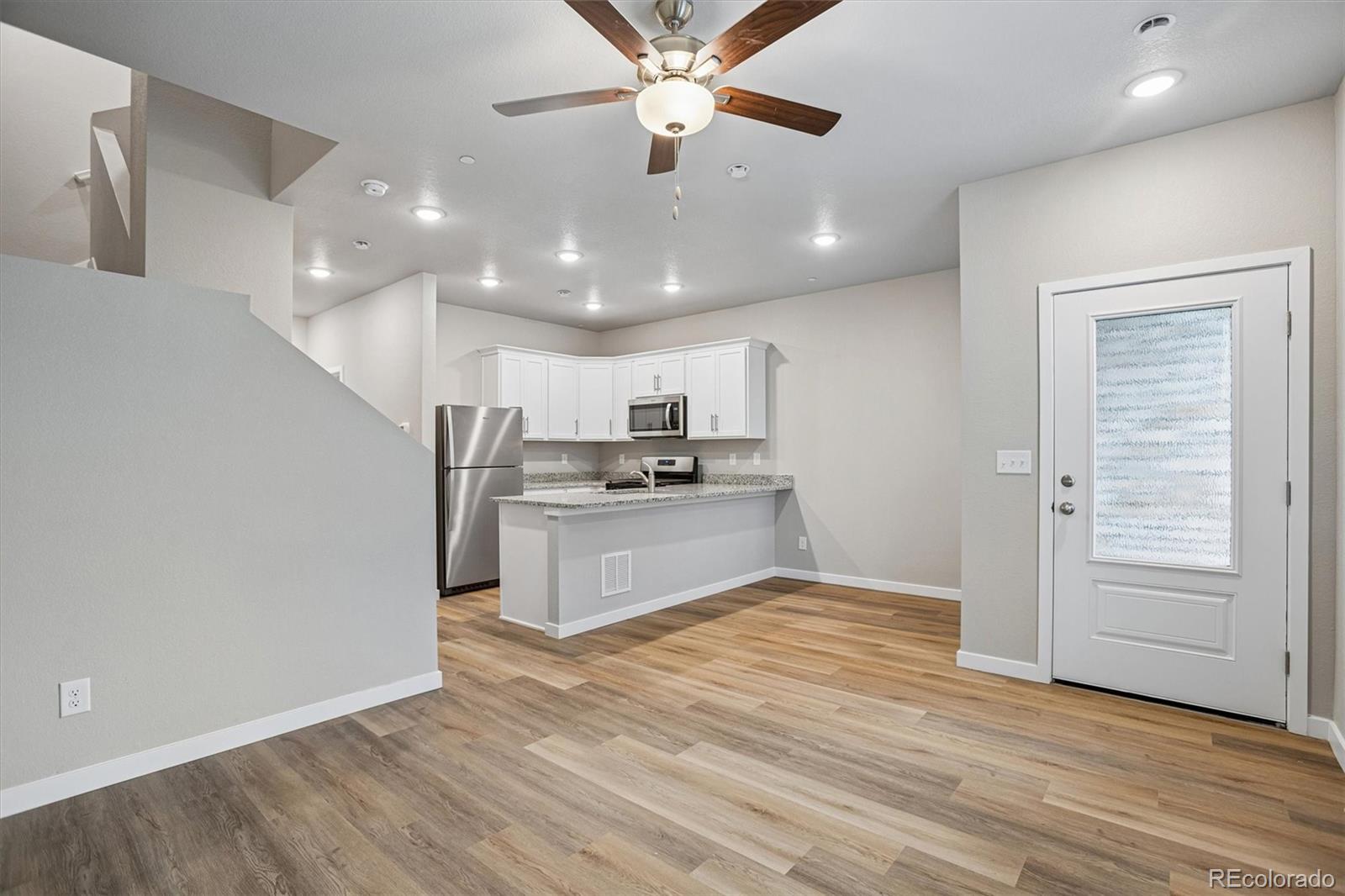 MLS Image #5 for 183  robin road,johnstown, Colorado