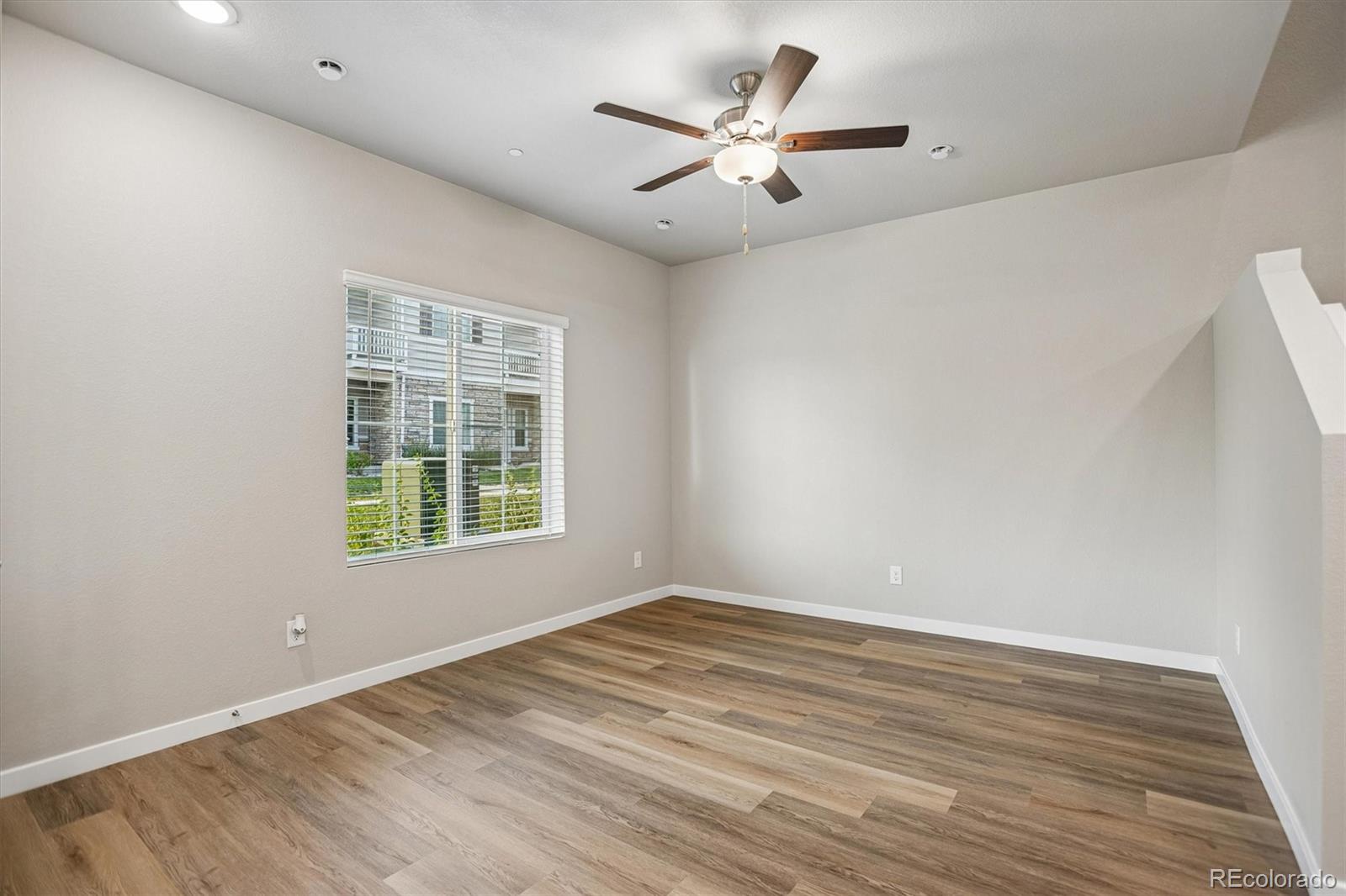 MLS Image #8 for 183  robin road,johnstown, Colorado