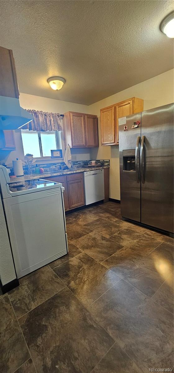 MLS Image #7 for 708 w 1st avenue,kit carson, Colorado