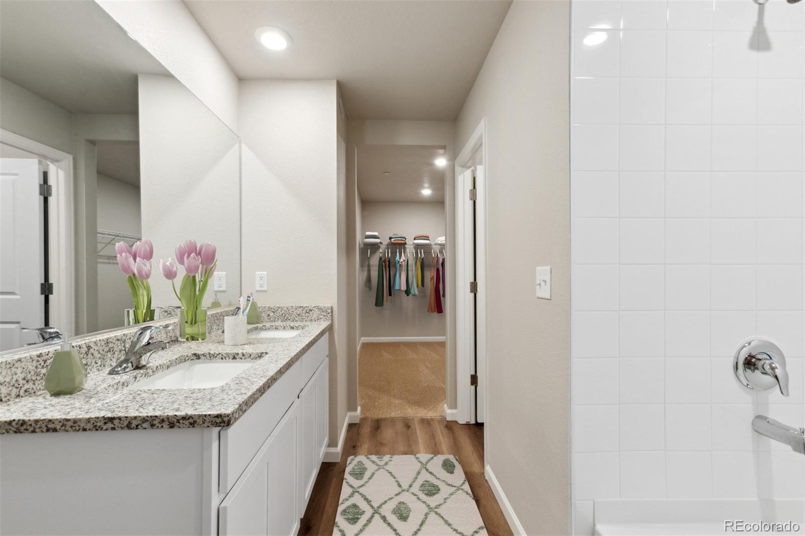 MLS Image #5 for 179  robin road,johnstown, Colorado