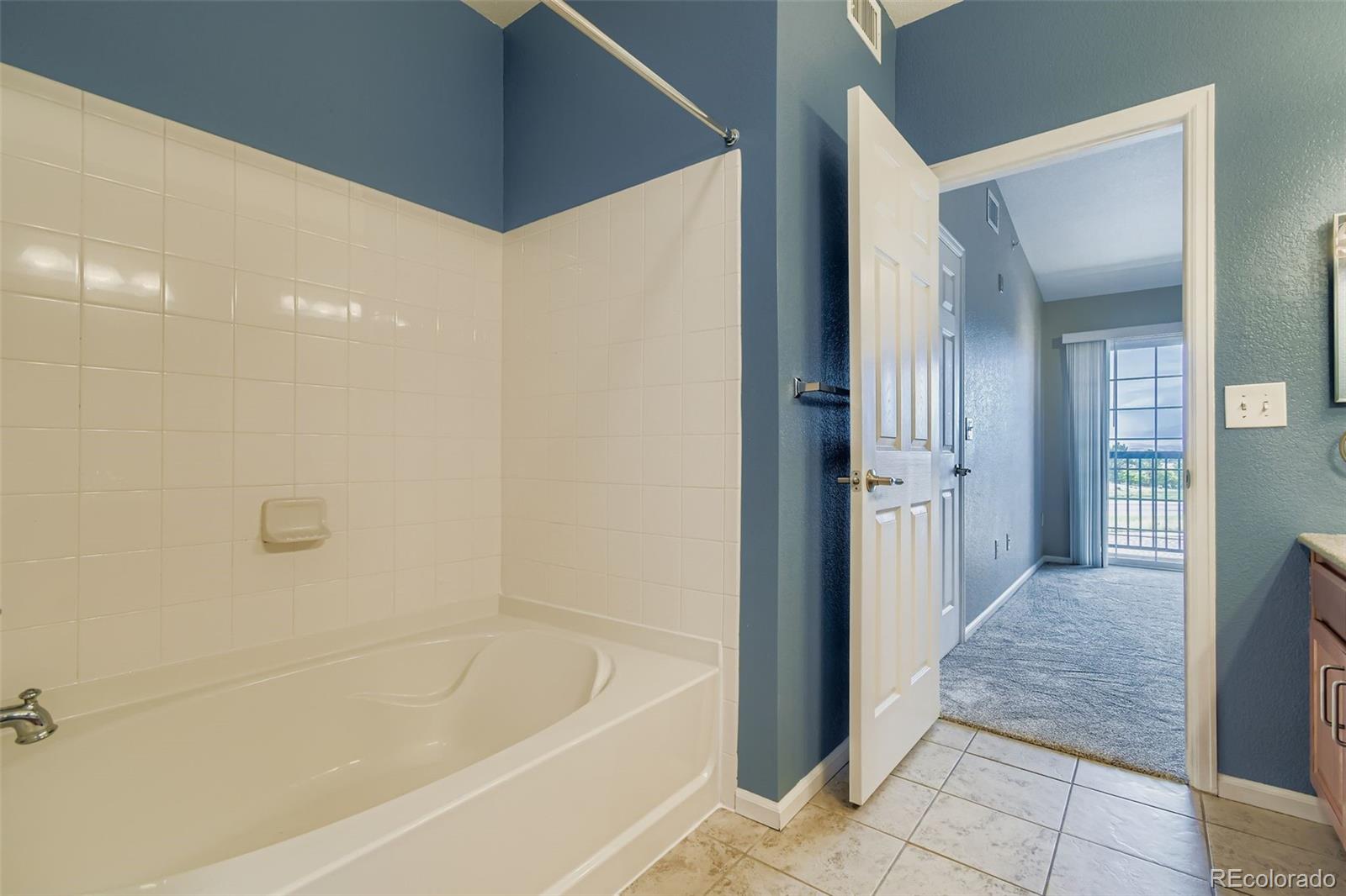 MLS Image #21 for 3155  blue sky circle,erie, Colorado