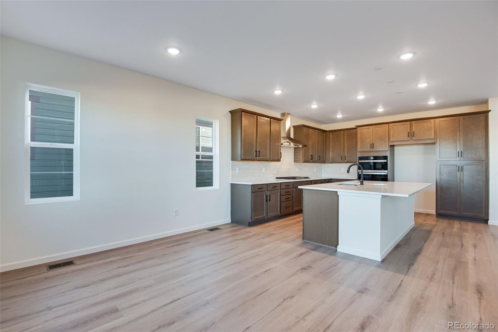 MLS Image #33 for 8556  eckley street,littleton, Colorado