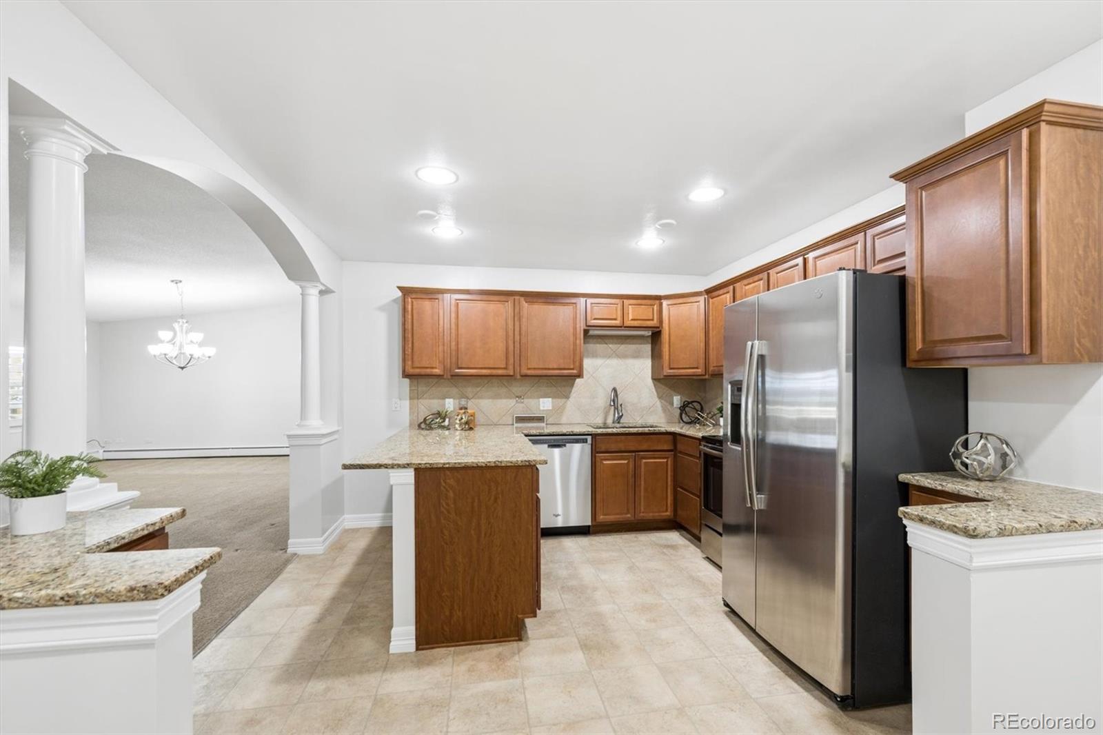 MLS Image #5 for 605 s alton way,denver, Colorado