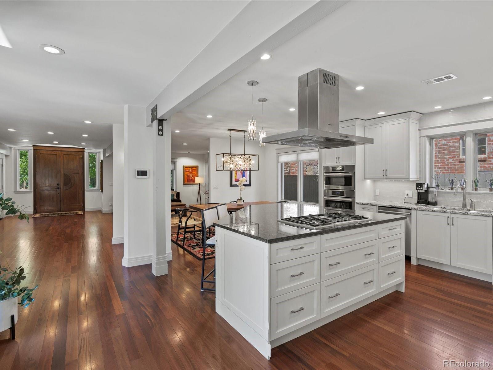 MLS Image #13 for 718  locust street,denver, Colorado