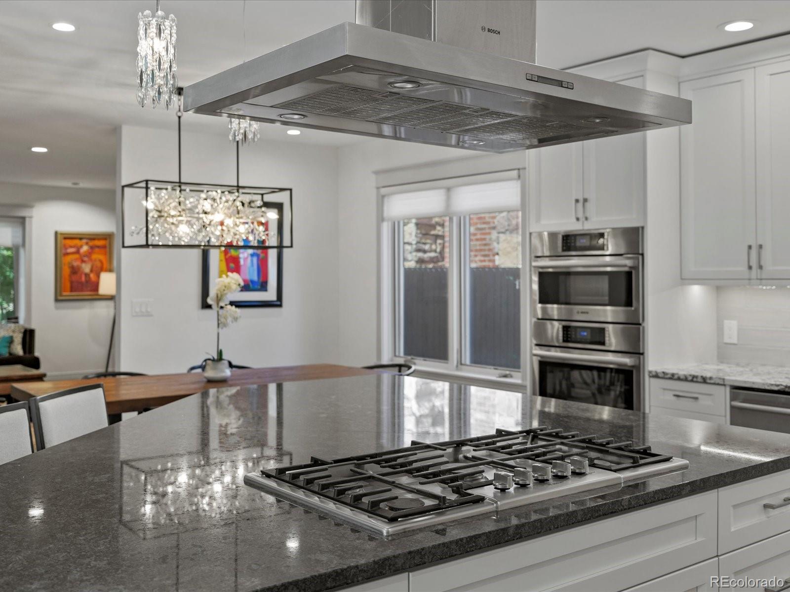 MLS Image #14 for 718  locust street,denver, Colorado