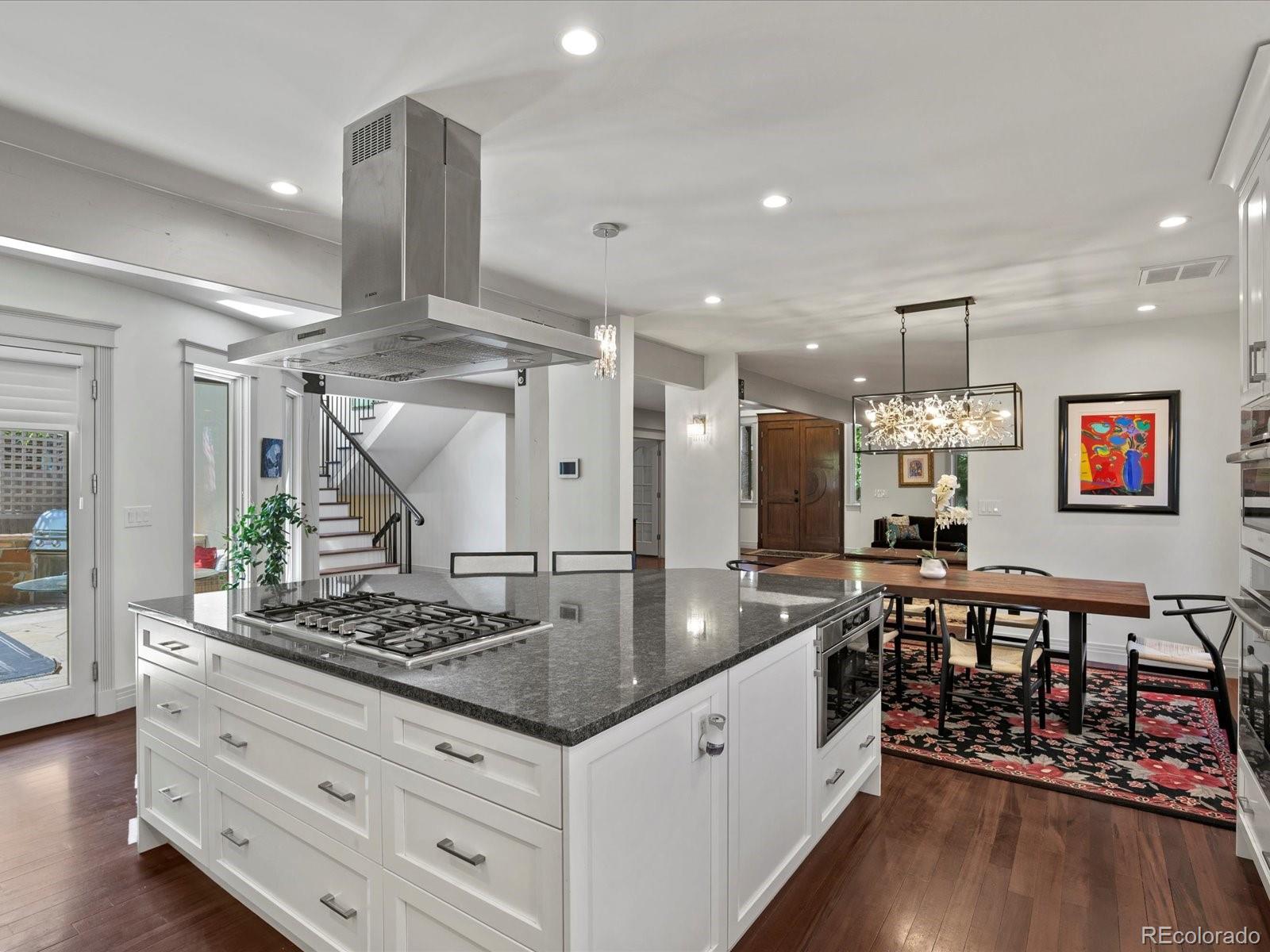MLS Image #16 for 718  locust street,denver, Colorado