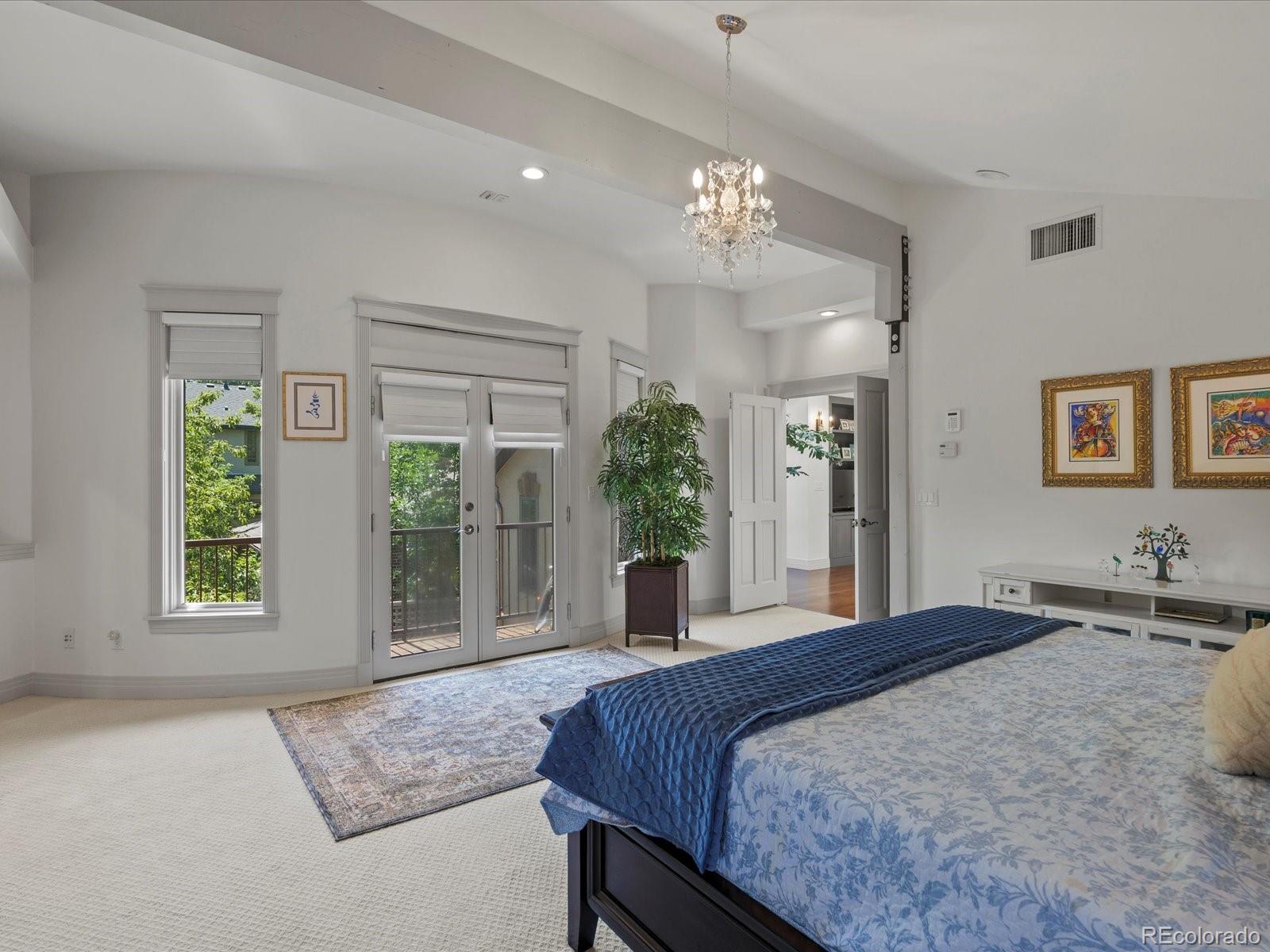 MLS Image #26 for 718  locust street,denver, Colorado