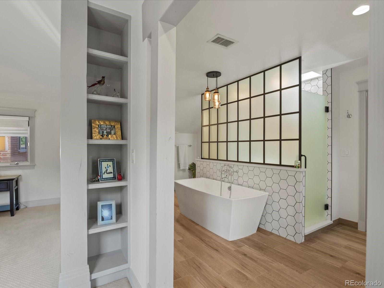 MLS Image #27 for 718  locust street,denver, Colorado