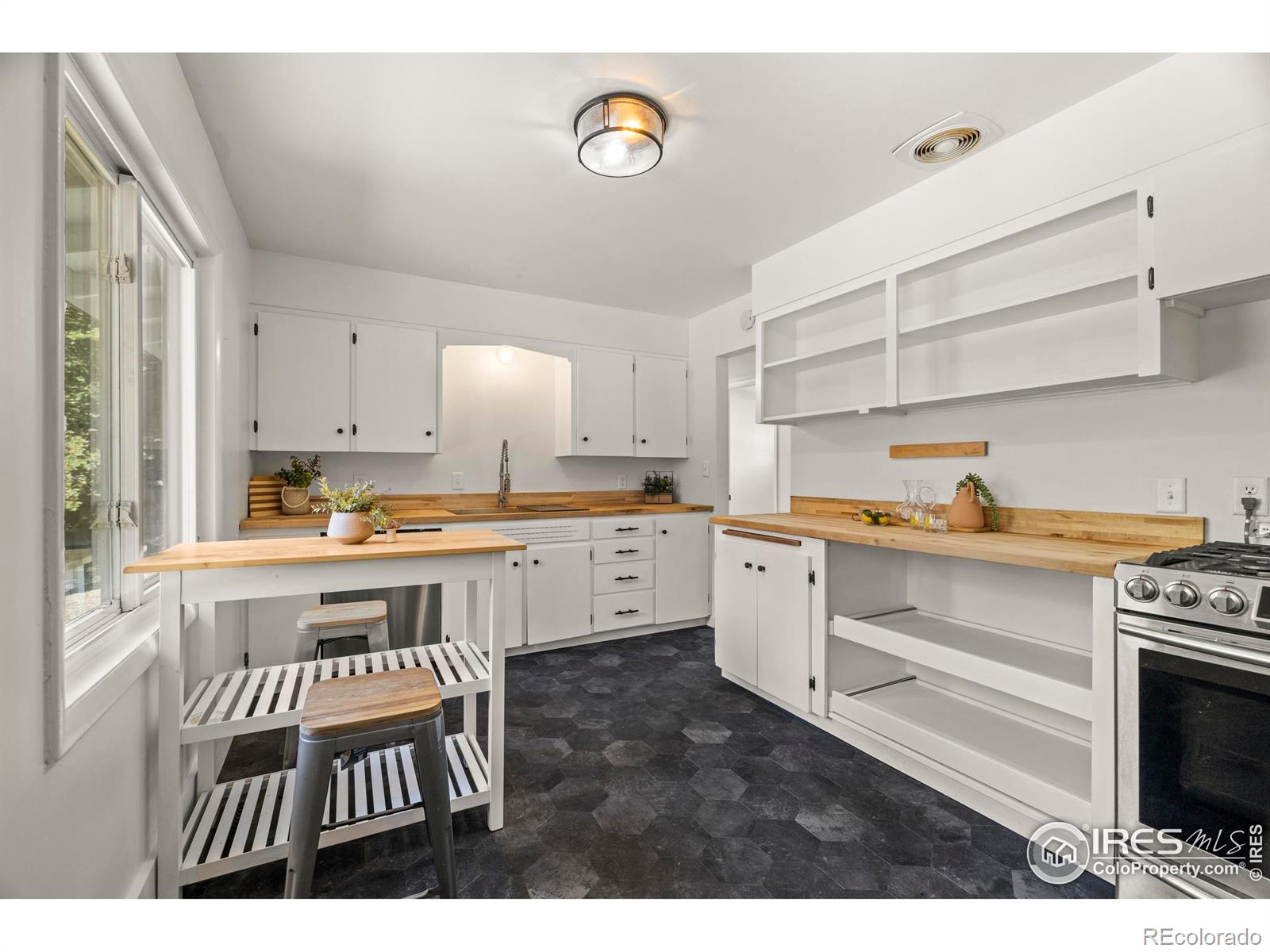 MLS Image #14 for    ,, Colorado