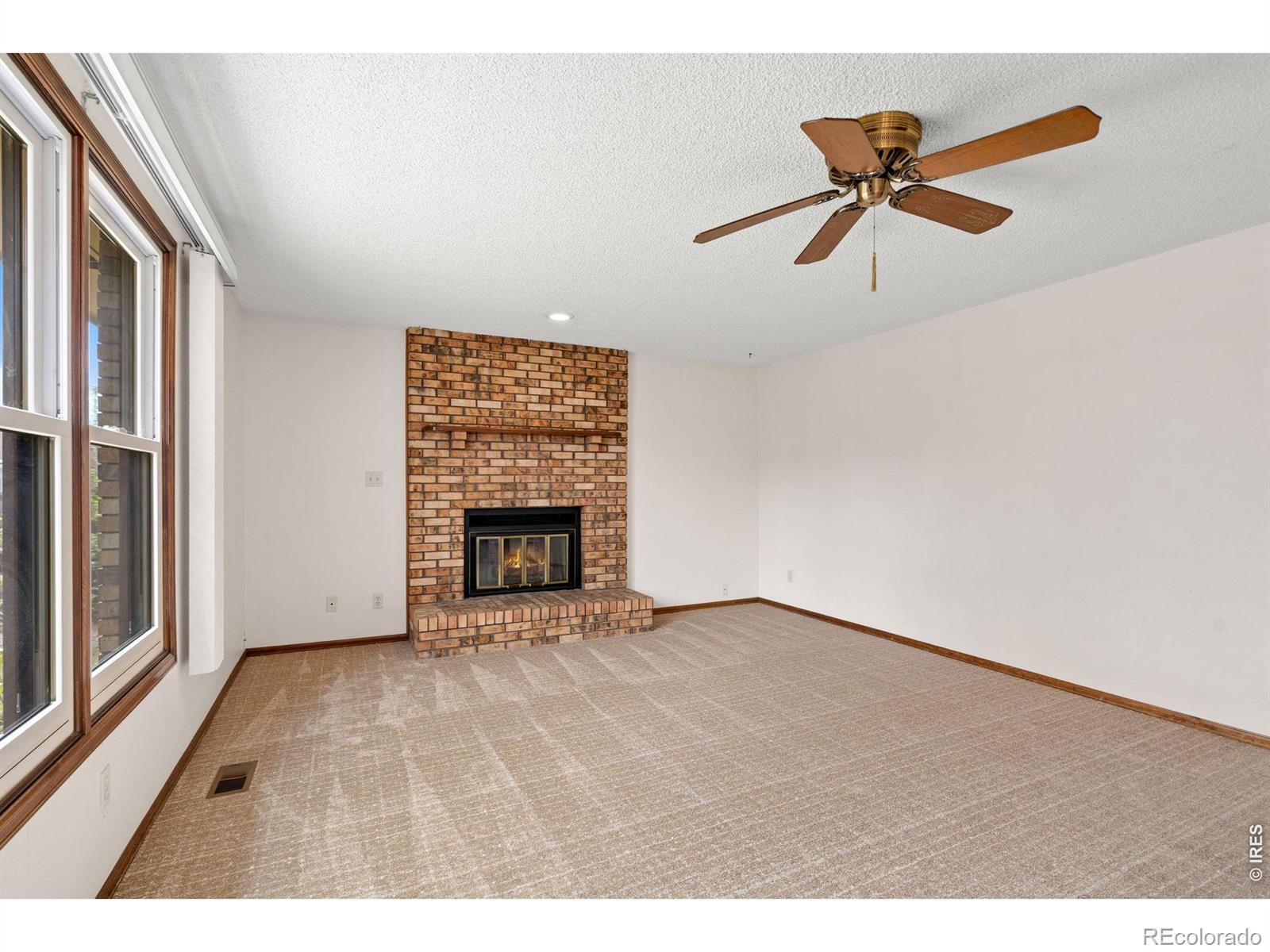 MLS Image #12 for 3244  hawthorn drive,loveland, Colorado