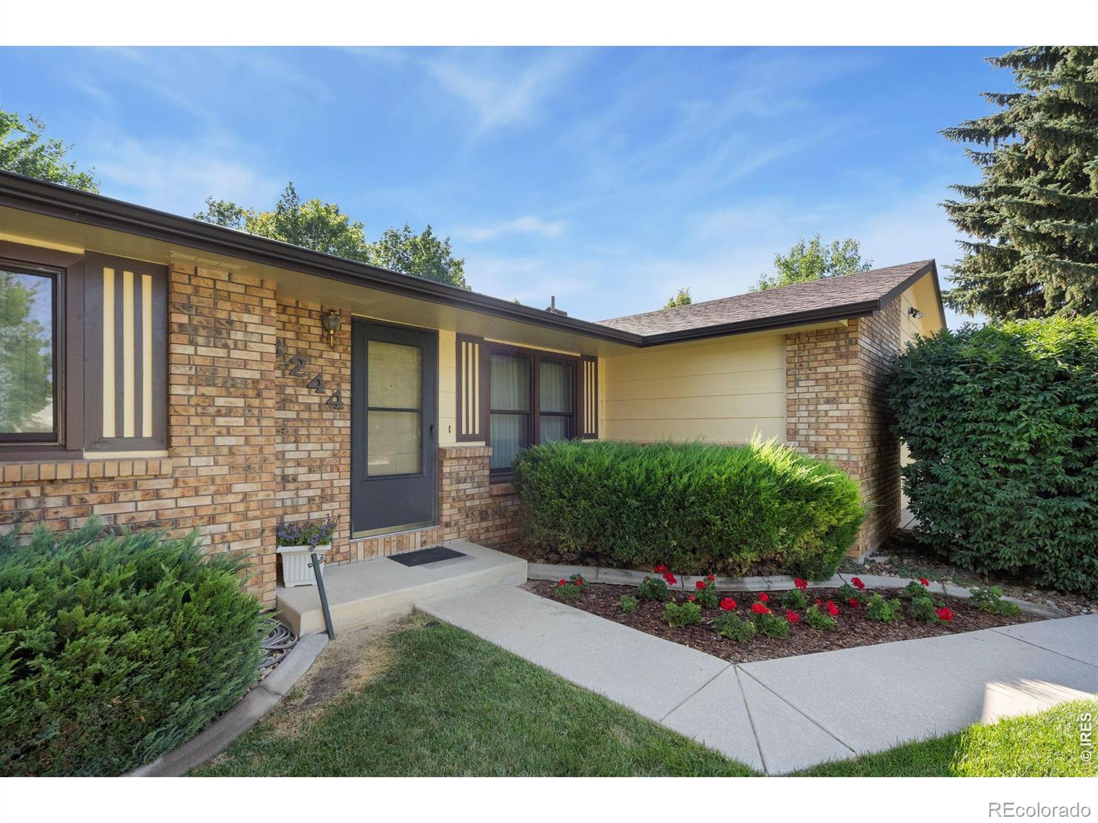MLS Image #3 for 3244  hawthorn drive,loveland, Colorado