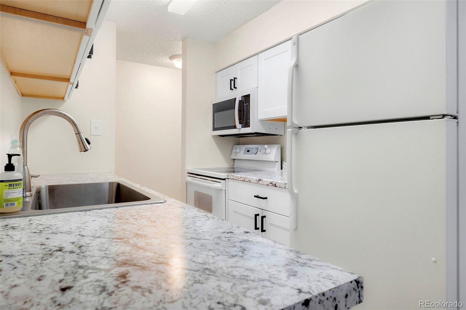 MLS Image #9 for 7375 e quincy avenue,denver, Colorado