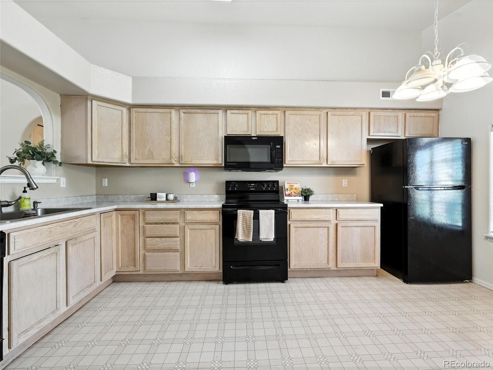 MLS Image #10 for 5040  sage street,pueblo, Colorado