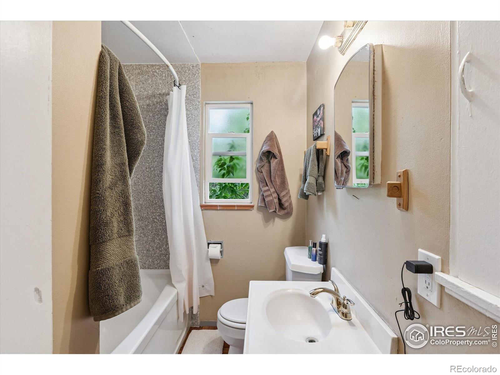 MLS Image #16 for 1030  tennyson street,denver, Colorado