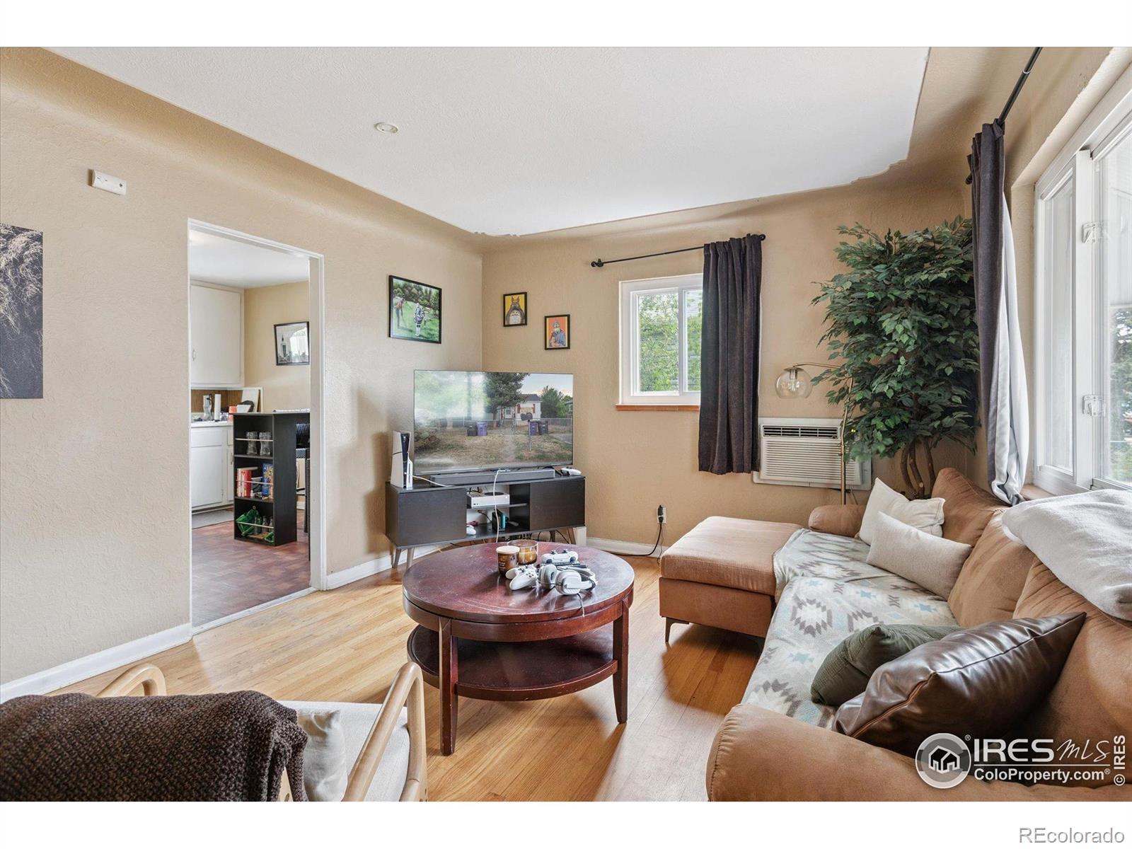 MLS Image #6 for 1030  tennyson street,denver, Colorado