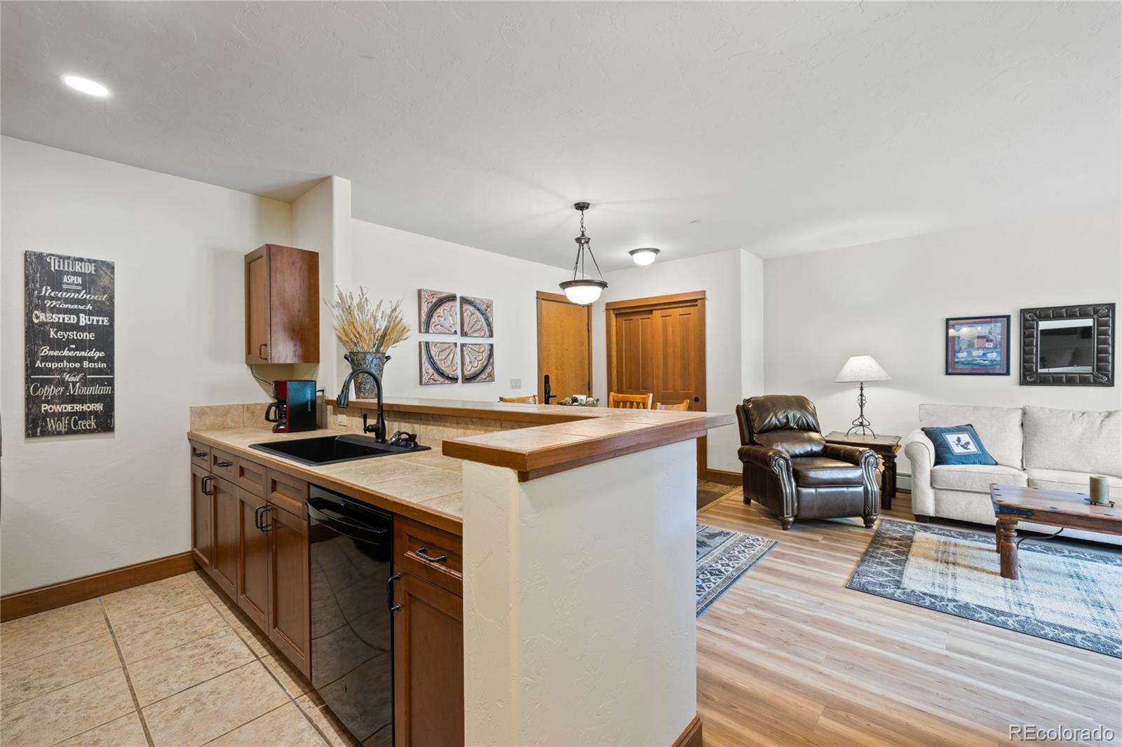 MLS Image #8 for 22787  us highway 6 ,dillon, Colorado