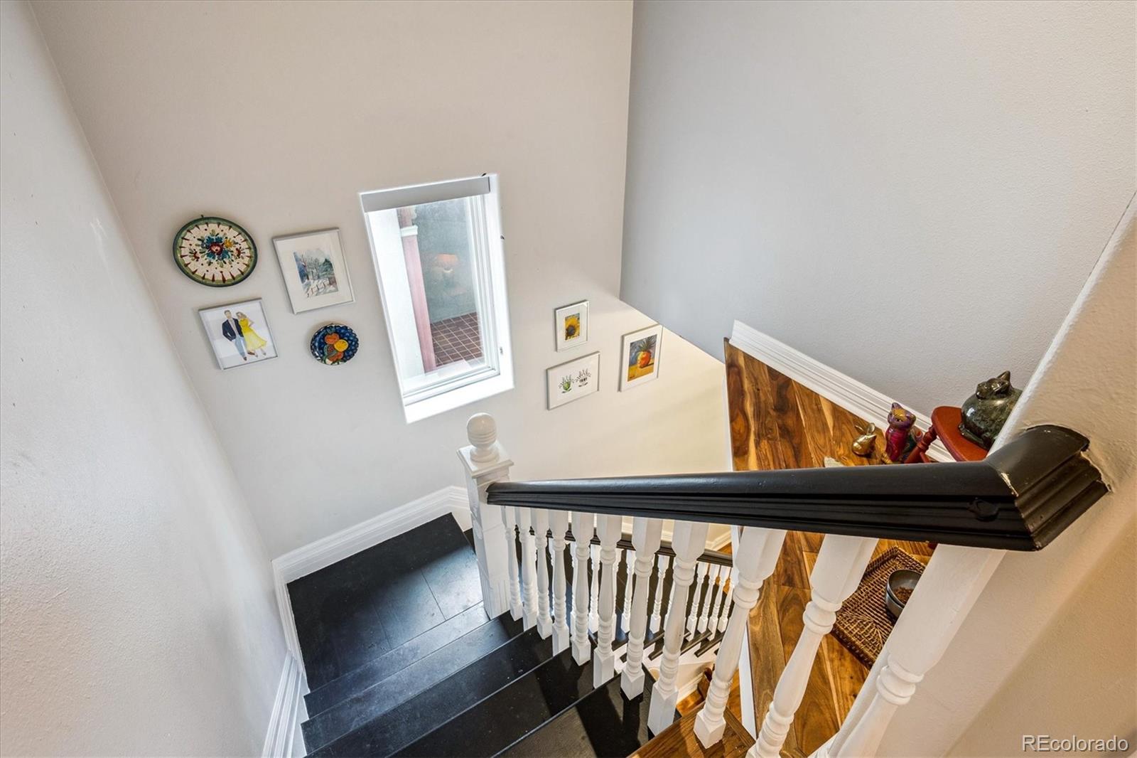 MLS Image #18 for 924 e 22nd avenue,denver, Colorado