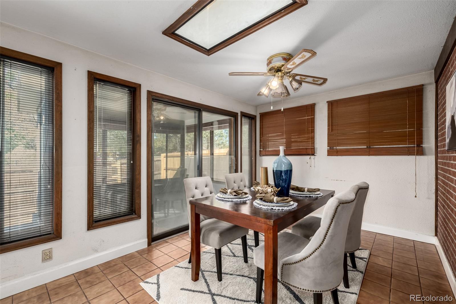MLS Image #11 for 11087  montview boulevard,aurora, Colorado