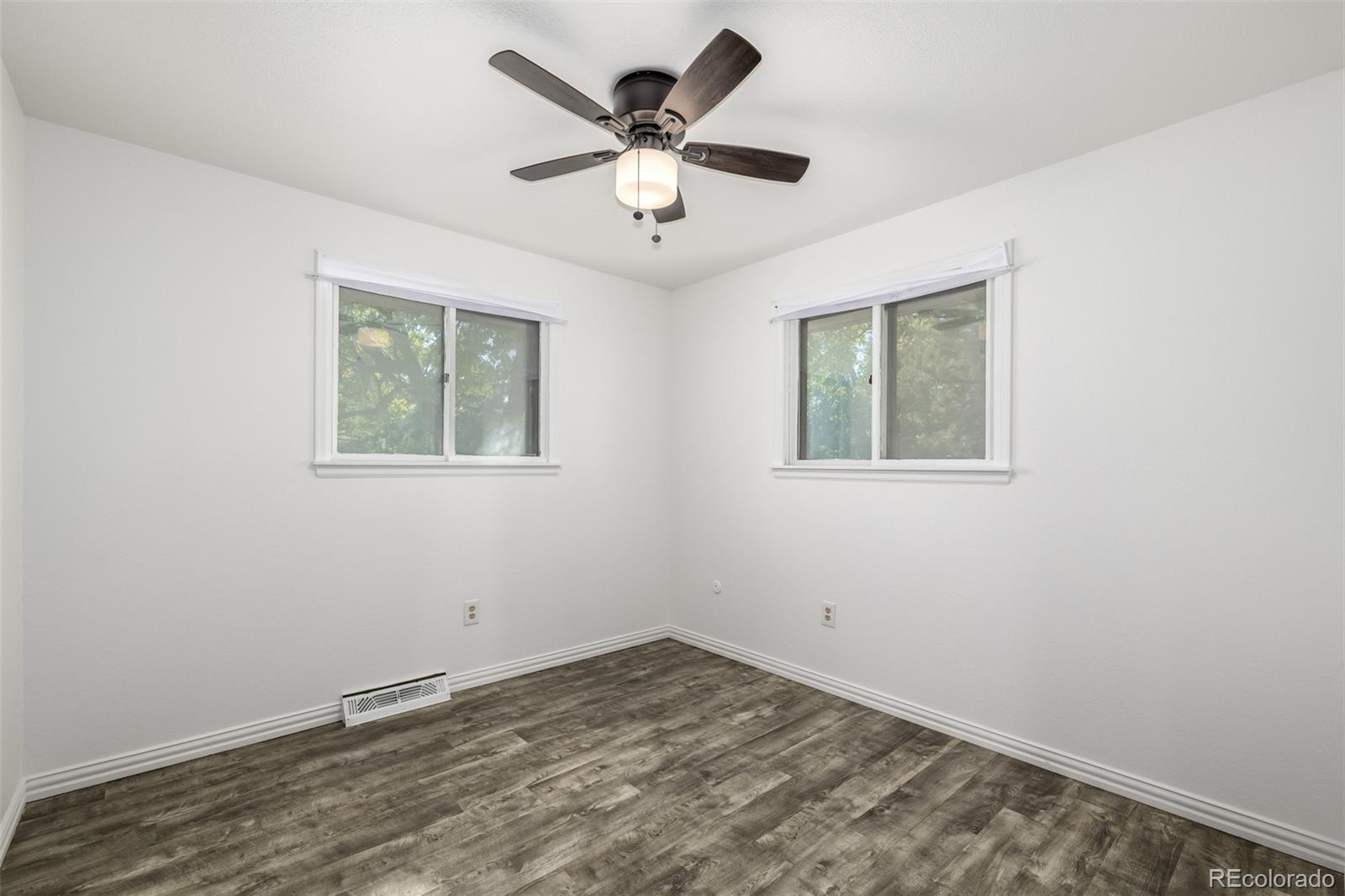 MLS Image #20 for 11087  montview boulevard,aurora, Colorado