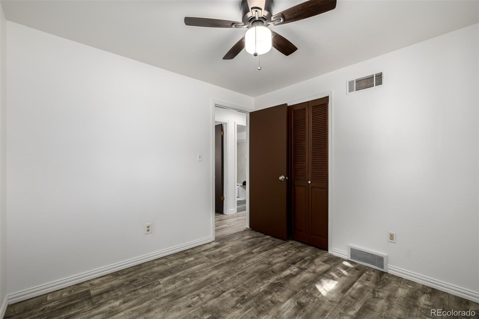 MLS Image #21 for 11087  montview boulevard,aurora, Colorado