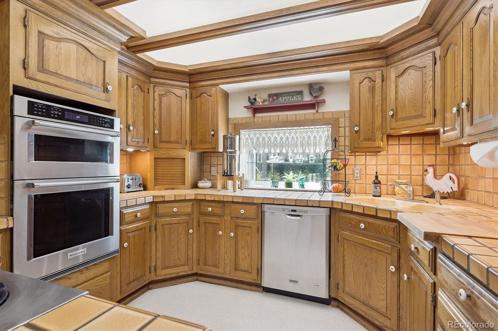 MLS Image #11 for 9000 w jewell avenue,lakewood, Colorado