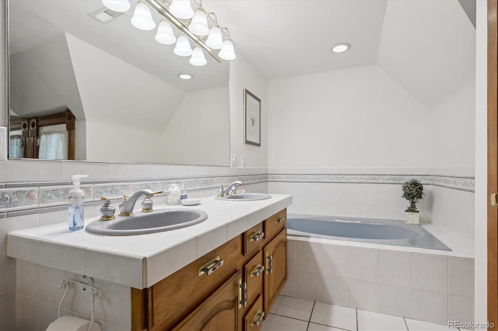MLS Image #21 for 9000 w jewell avenue,lakewood, Colorado