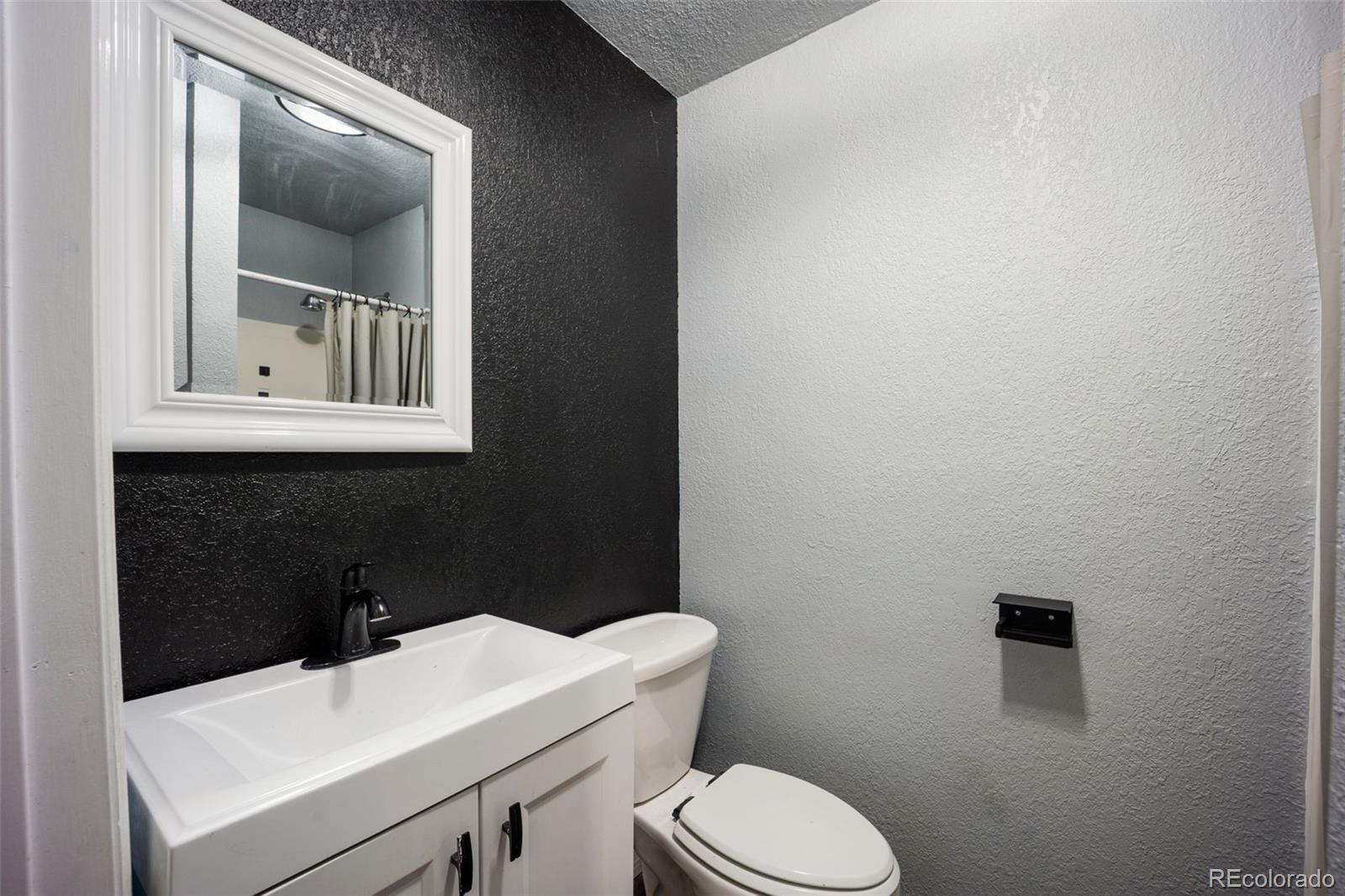 MLS Image #16 for 16211 e 17th place c,aurora, Colorado