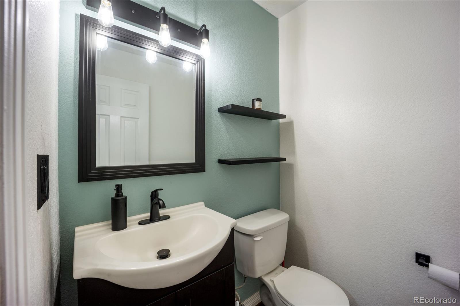 MLS Image #6 for 16211 e 17th place c,aurora, Colorado