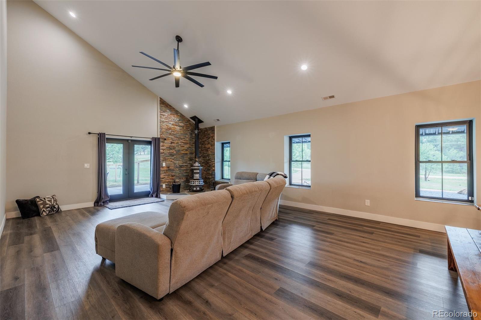 MLS Image #16 for 412  obsidian drive,florissant, Colorado
