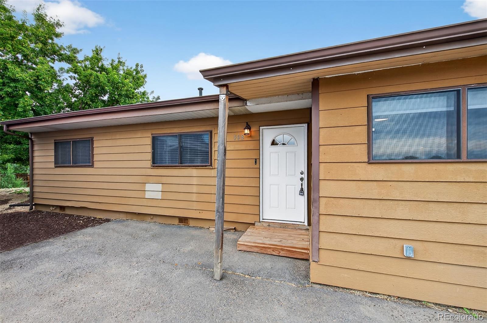 MLS Image #2 for 508  hickory street,hudson, Colorado