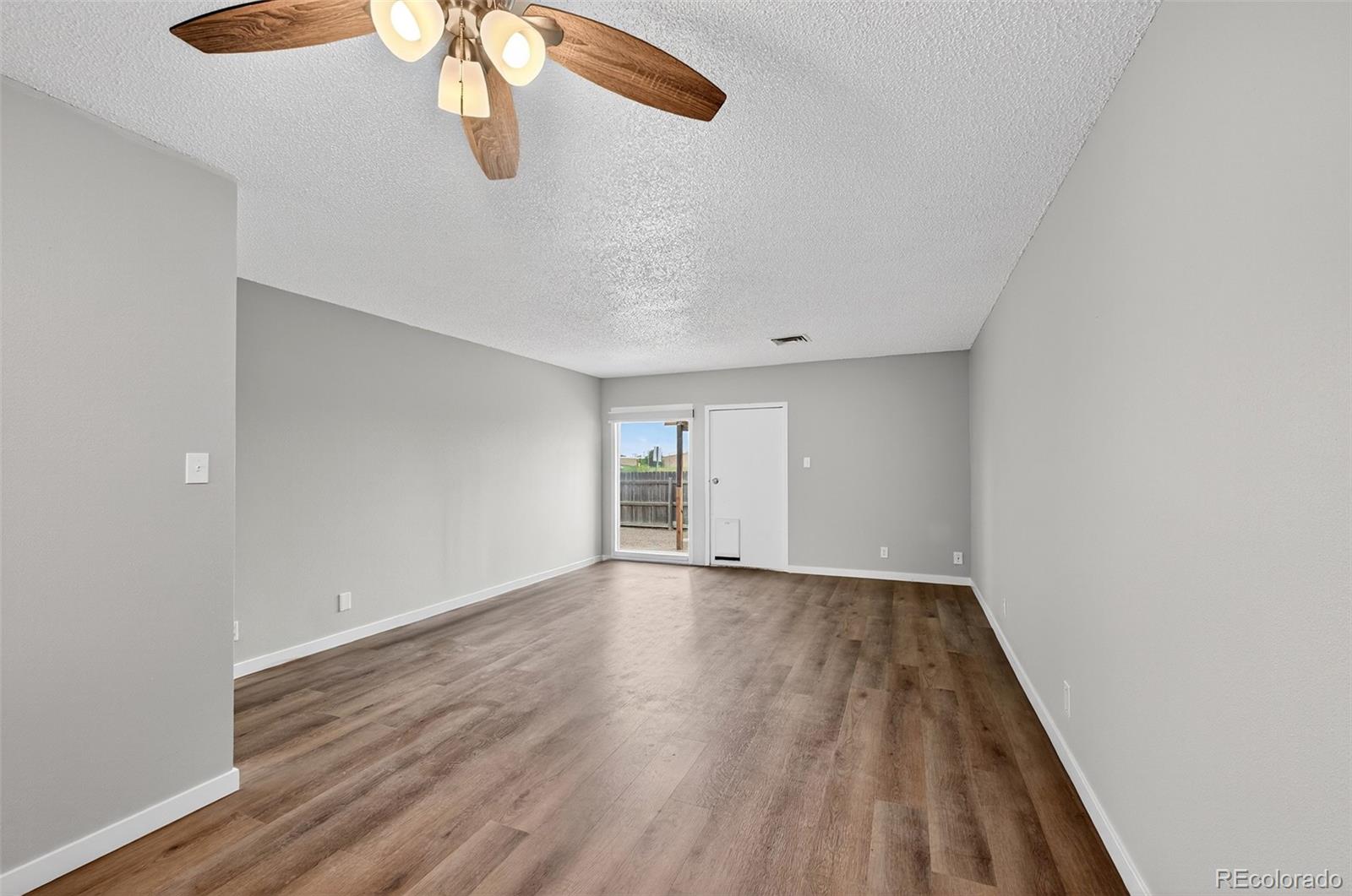 MLS Image #8 for 508  hickory street,hudson, Colorado