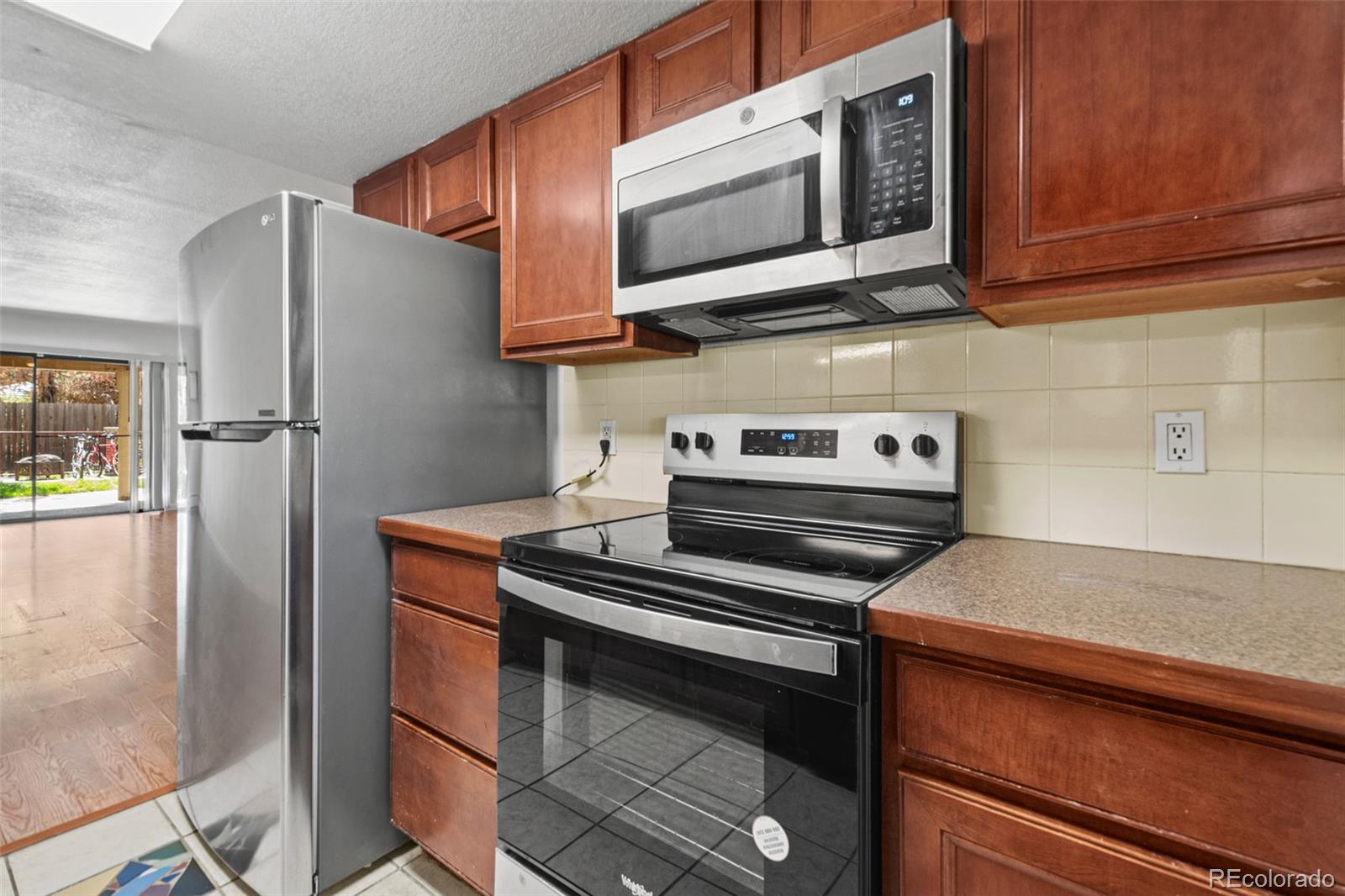 MLS Image #13 for 1021  carr street,lakewood, Colorado