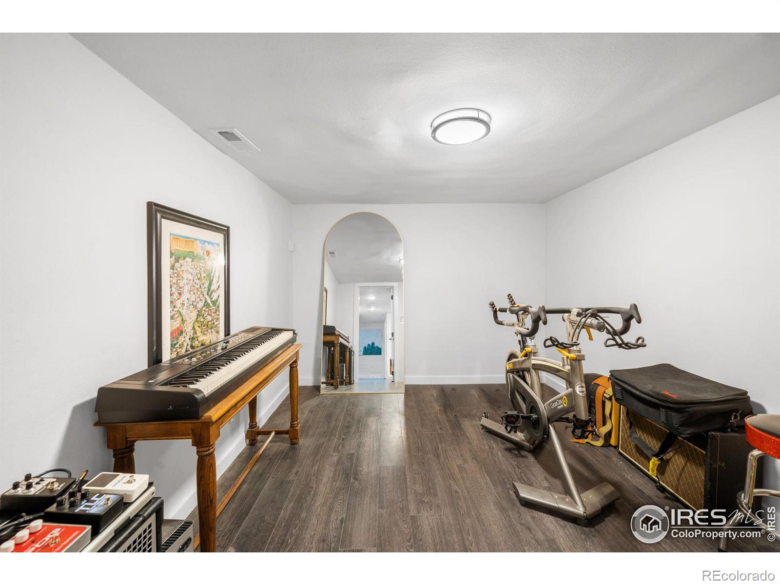 MLS Image #27 for 3359 n steele street,denver, Colorado