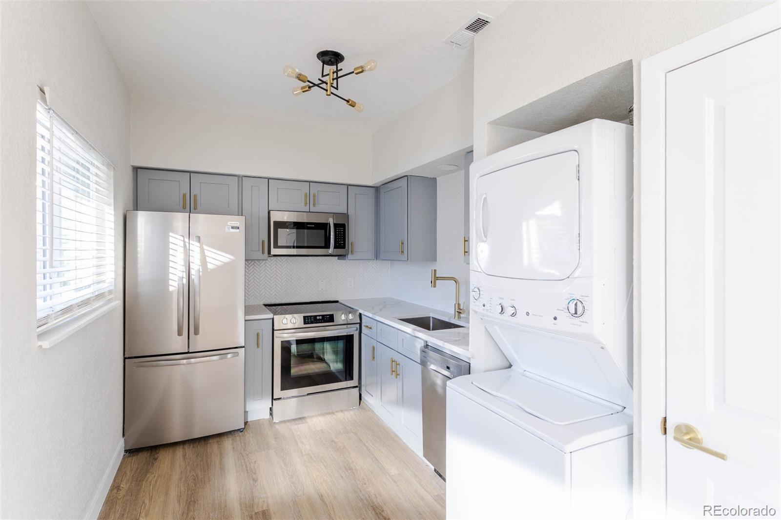 MLS Image #5 for 2446 n ogden street,denver, Colorado