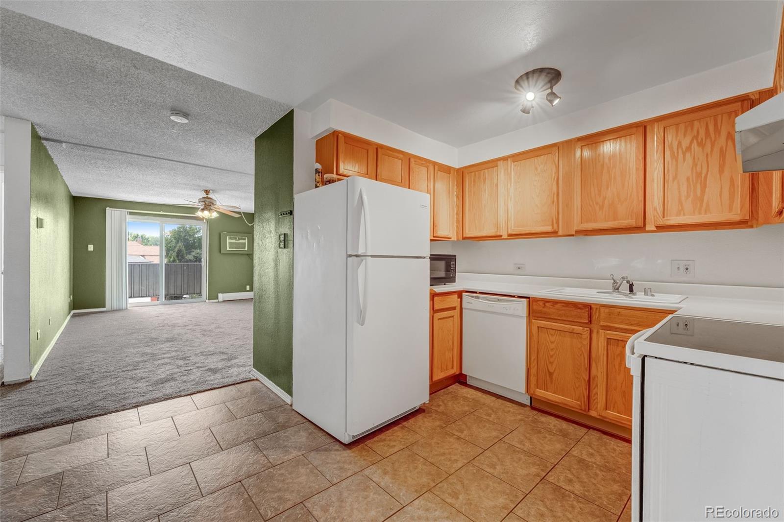 MLS Image #3 for 3047 w 47th avenue 312,denver, Colorado