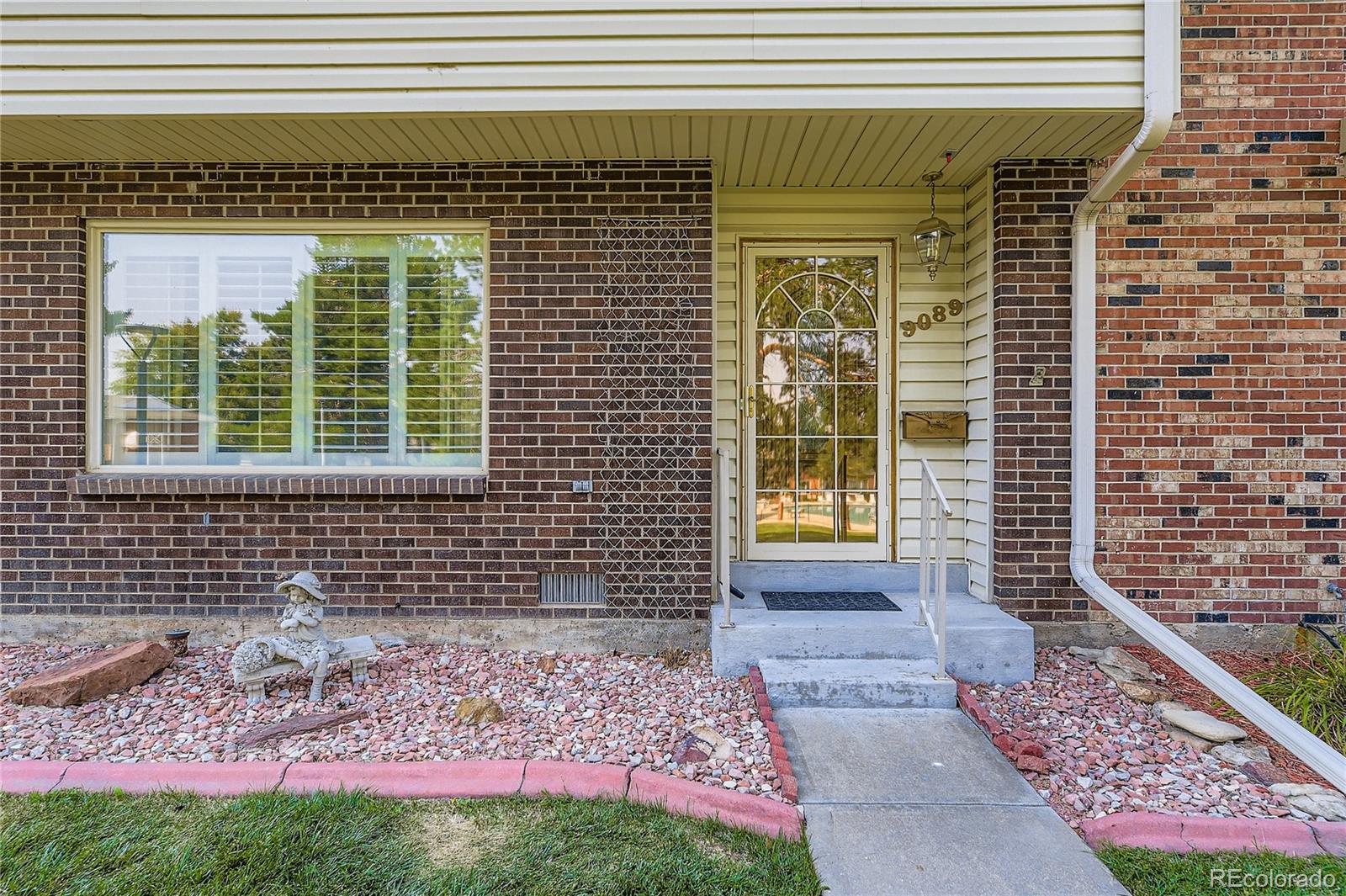 MLS Image #2 for 9089 e nassau avenue,denver, Colorado