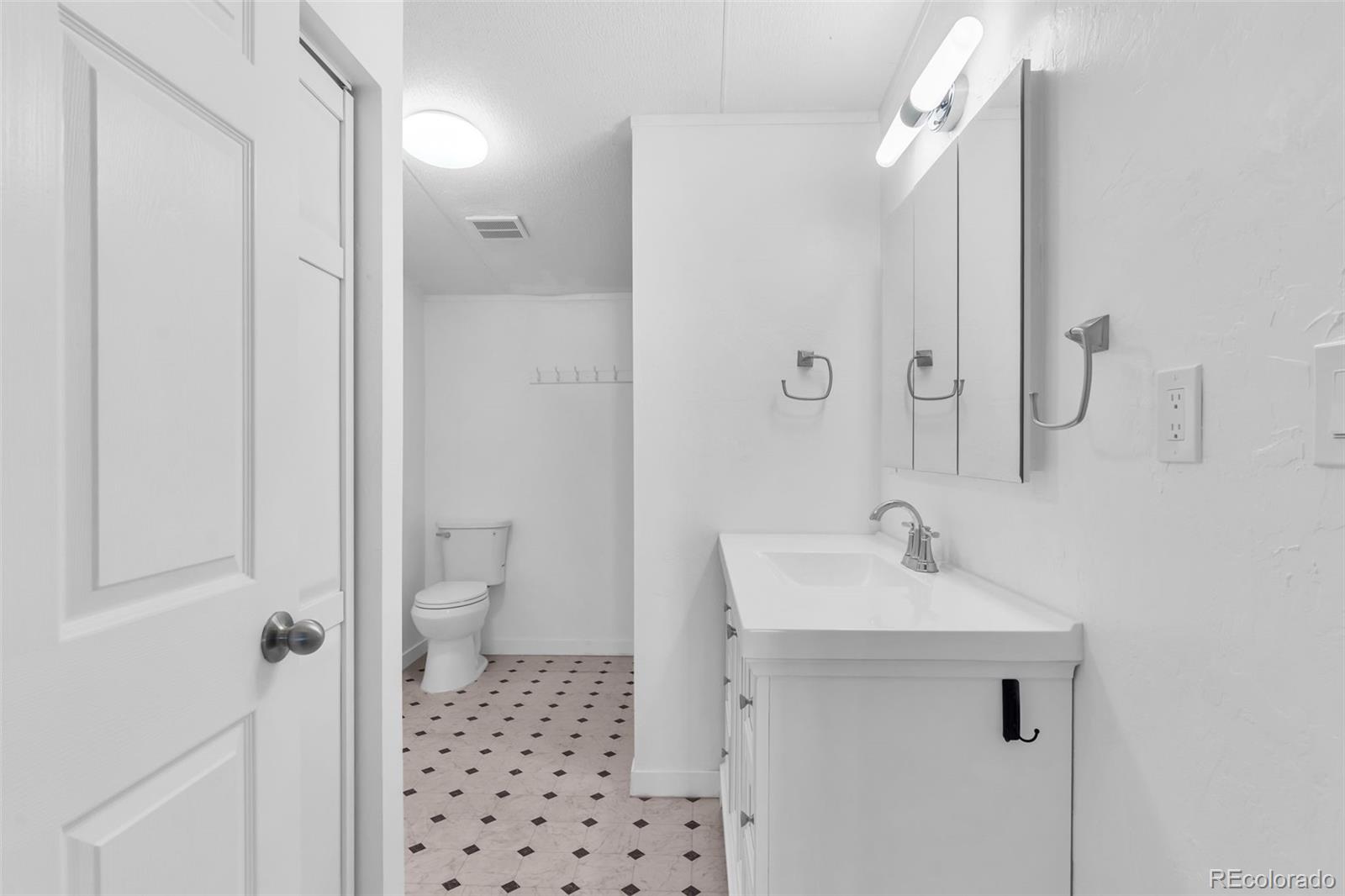 MLS Image #16 for 2401  central avenue,canon city, Colorado