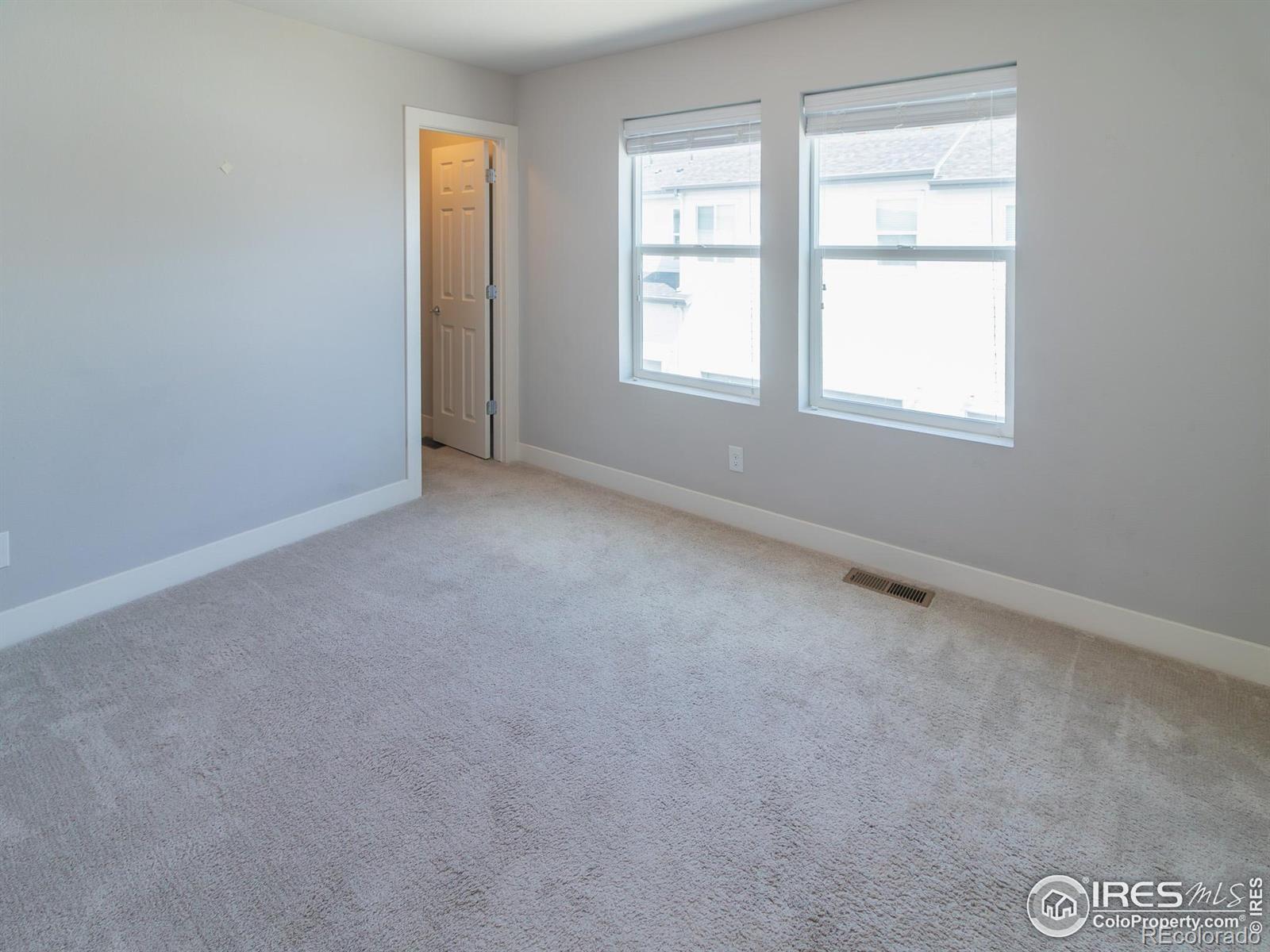 MLS Image #13 for 16069 e elk drive ,denver, Colorado